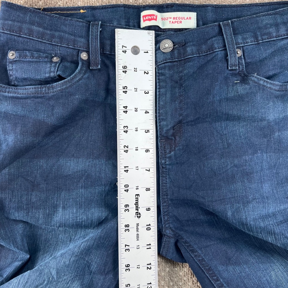 Levis 502 Regular Taper Jeans Womens 30x32 Dark Wash Blue Denim Whiskered - Picture 7 of 10